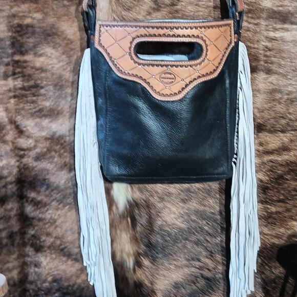 Purse - Picture 2 of 2